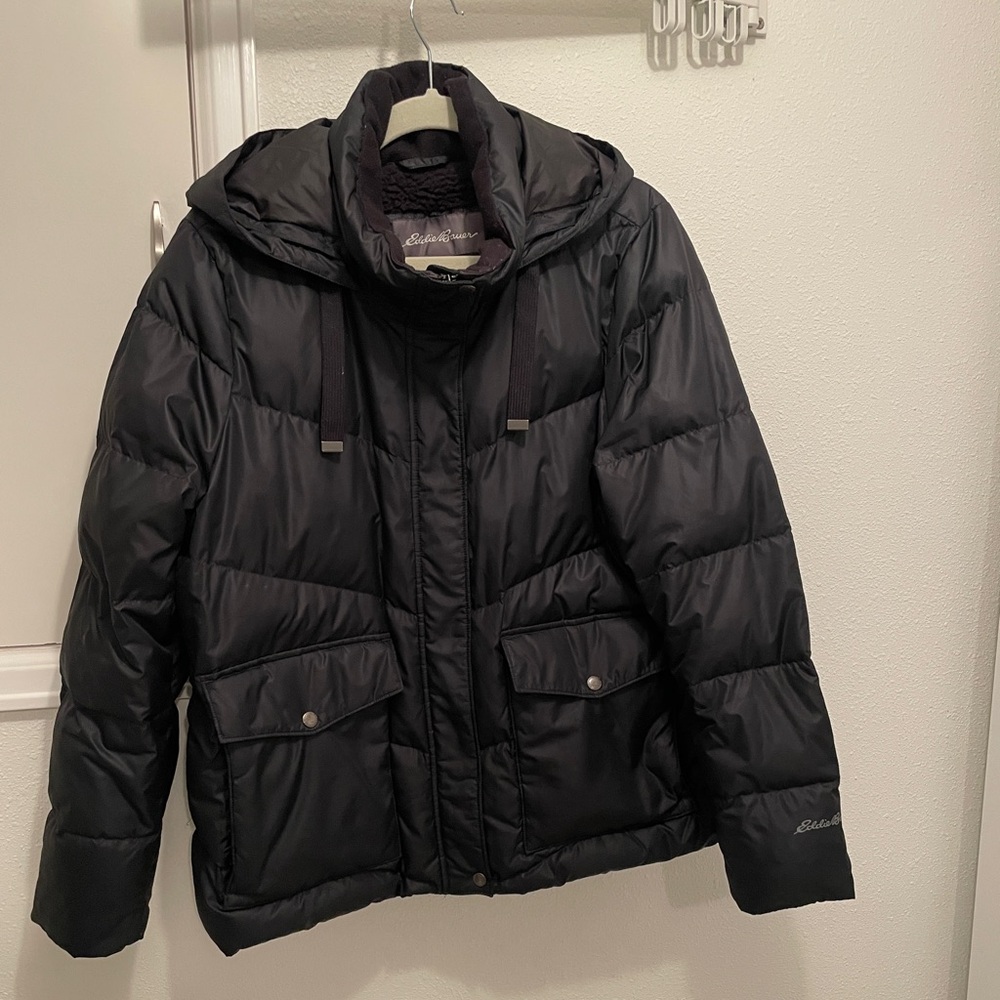 Eddie Bauer puffy zip jacket. XL